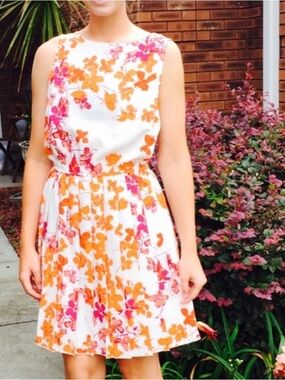 NEW! {Charlie Charlie} Pleated Floral Sun Dress
